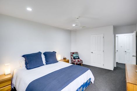 Photo of property in 37 Pukekura Place, Taradale, Napier, 4112