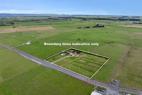 Photo of property in 593 State Highway 1, Awanui, 0486