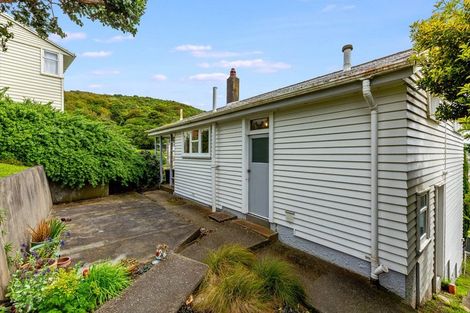 Photo of property in 17 Aparangi Crescent, Elsdon, Porirua, 5022