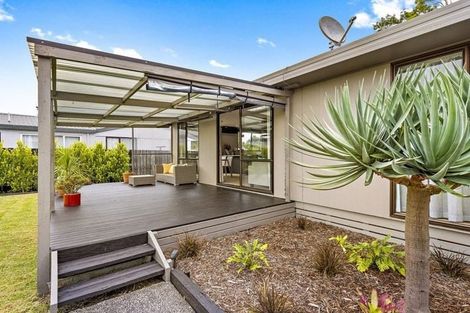 Photo of property in 7 Starforth Place, Henderson, Auckland, 0612