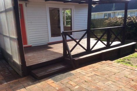 Photo of property in 11 Dunedin Street, Redwood, Christchurch, 8051