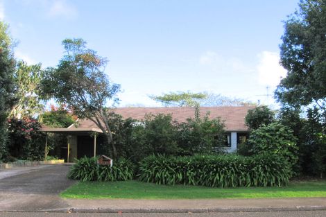 Photo of property in 12 Kowhai Grove, Waikanae, 5036