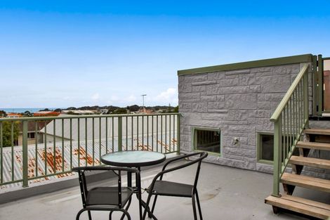 Photo of property in 339a Devon Street West, New Plymouth, 4310