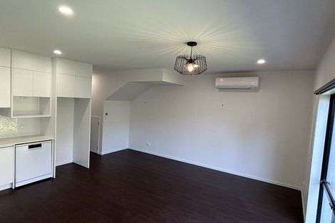 Photo of property in 3 Rangimarie Close, Opaheke, Papakura, 2113