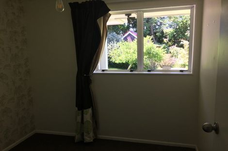 Photo of property in 15 Kauri Road, Waikanae, 5036