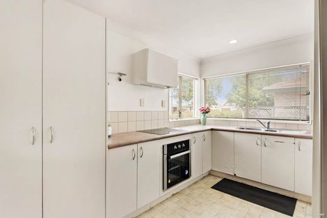 Photo of property in 2/75 Jellicoe Road, Manurewa, Auckland, 2102