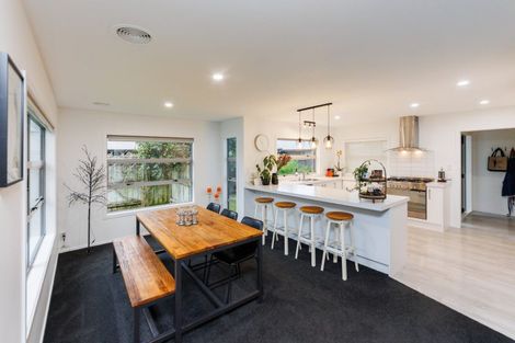 Photo of property in 25 Medallion Court, Kelvin Grove, Palmerston North, 4414