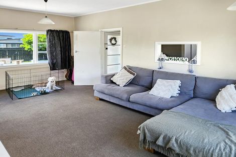 Photo of property in 66 Avondale Road, Taradale, Napier, 4112
