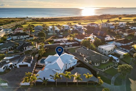Photo of property in 16 Seychelles Drive, Papamoa Beach, Papamoa, 3118