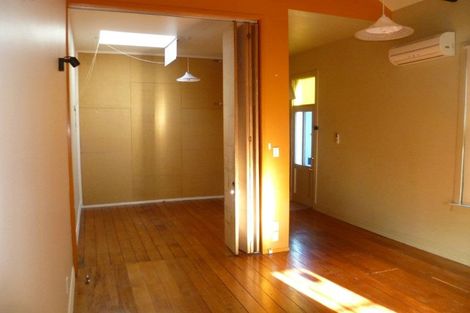 Photo of property in 72 Wallace Street, Mount Cook, Wellington, 6021