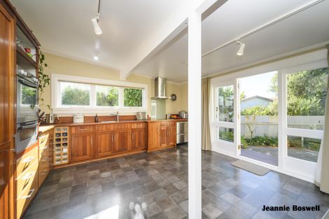 Photo of property in 122 Linton Street, West End, Palmerston North, 4410