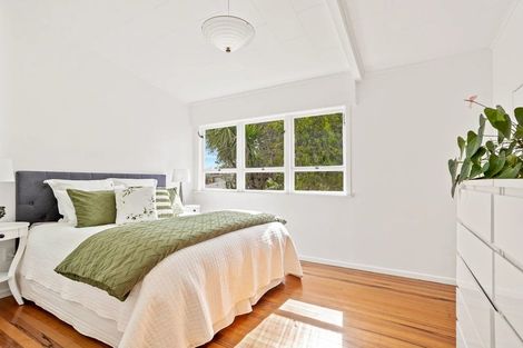 Photo of property in 8 Reiman Street, New Lynn, Auckland, 0600