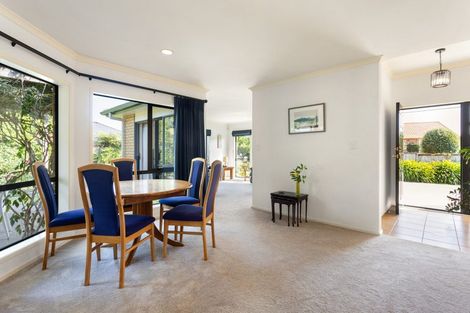 Photo of property in 36 Fendalton Drive, Rototuna, Hamilton, 3210