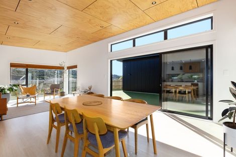 Photo of property in 200 Navigation Drive, Whitby, Porirua, 5024