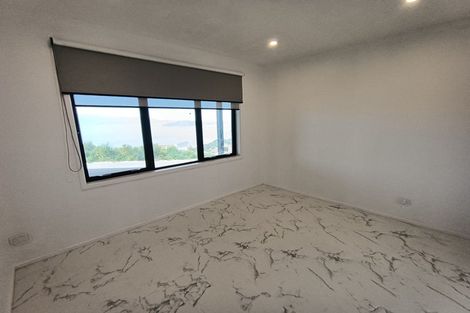 Photo of property in 18 Boeing Way, Newlands, 6037