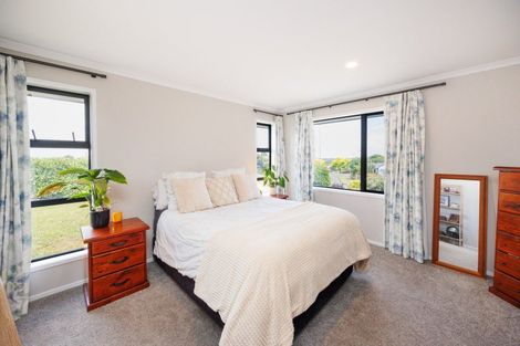 Photo of property in 8 Macdonald Heights, Feilding, 4702