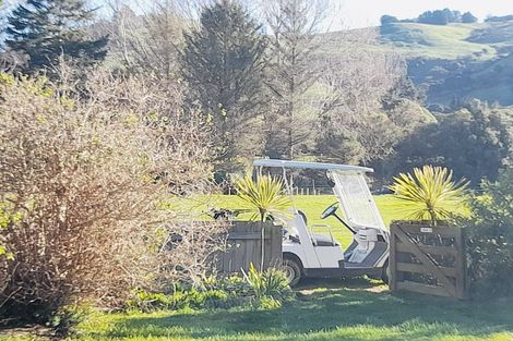 Photo of property in 37 Pawsons Valley Road, Duvauchelle, 7581