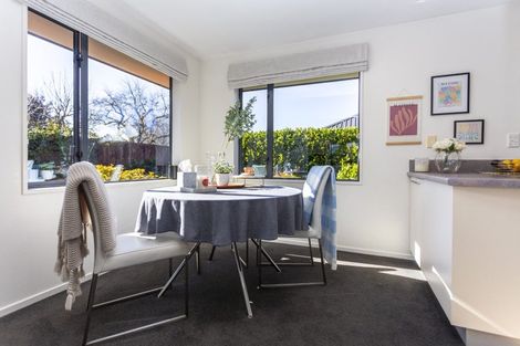 Photo of property in 52b Cutts Road, Russley, Christchurch, 8042