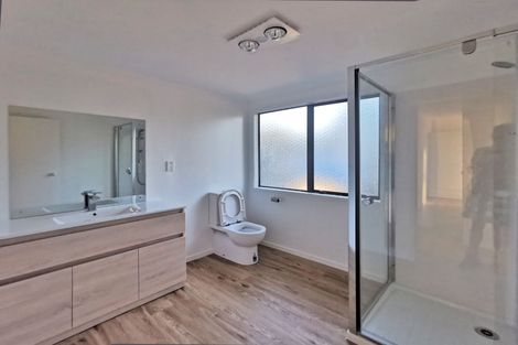 Photo of property in 150 Pigeon Mountain Road, Half Moon Bay, Auckland, 2012