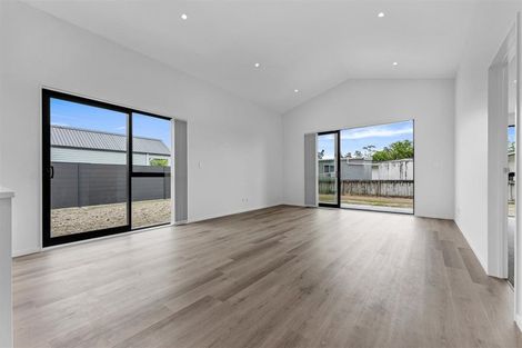 Photo of property in 104 Mataikokako Loop, Kawakawa Bay, 2585