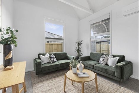 Photo of property in 2/201 Victoria Street, Cambridge, 3434