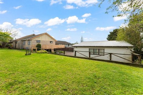 Photo of property in 36 Barrys Road, Glendene, Auckland, 0602