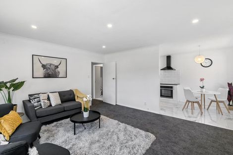 Photo of property in 9 Gribble Grove, Stokes Valley, Lower Hutt, 5019