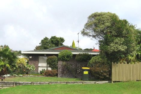 Photo of property in 101 Colwill Road, Massey, Auckland, 0614