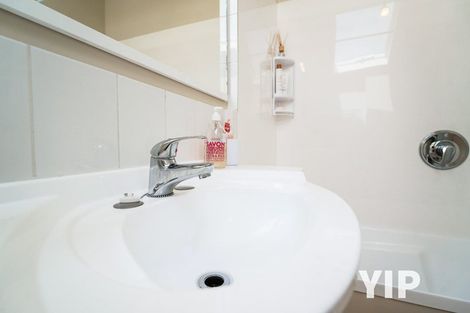 Photo of property in 40u4 Clifford Road, Johnsonville, Wellington, 6037