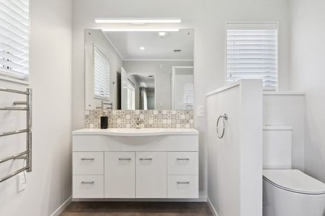 Photo of property in 51 Endeavour Avenue, Flagstaff, Hamilton, 3210