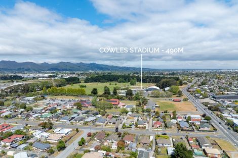 Photo of property in 306a Pages Road, Wainoni, Christchurch, 8061