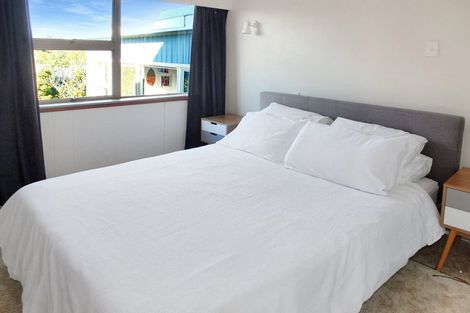 Photo of property in 20 Mack Street, Foxton Beach, Foxton, 4815