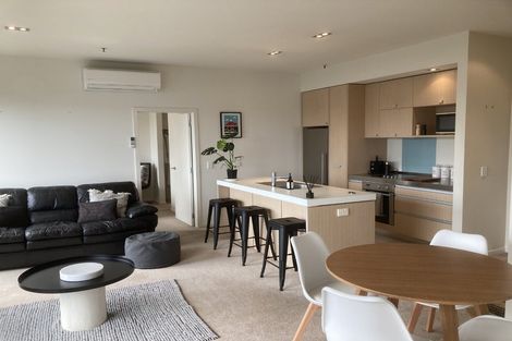 Photo of property in 22 Liardet Apartments, 203/22 Liardet Street, New Plymouth, 4310