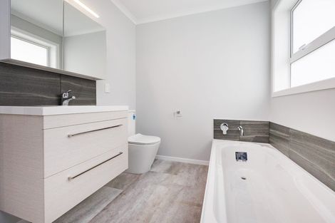 Photo of property in 3a Pembroke Street, Taradale, Napier, 4112