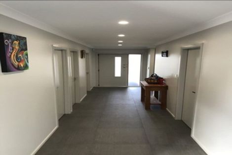 Photo of property in 37 Riverglade Parkway, Te Atatu South, Auckland, 0610