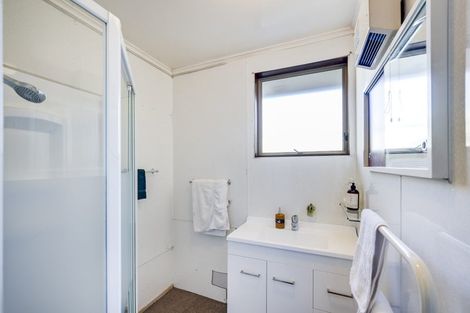 Photo of property in 2/80 Clarence Cox Crescent, Pirimai, Napier, 4112