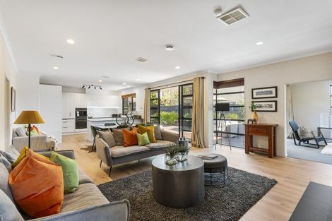 Photo of property in 105 Pine Harbour Parade, Beachlands, Auckland, 2018
