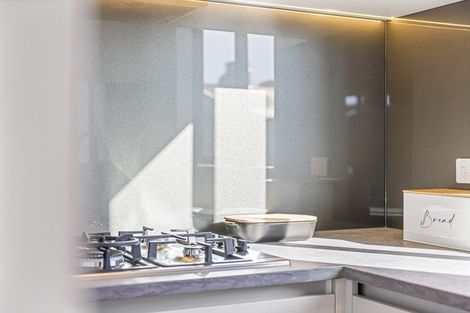 Photo of property in 12c Kowhai Road, Campbells Bay, Auckland, 0630