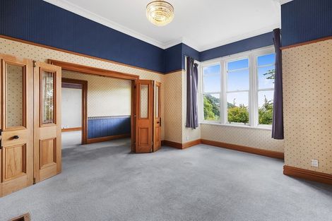 Photo of property in 39 Garden Road, Northland, Wellington, 6012