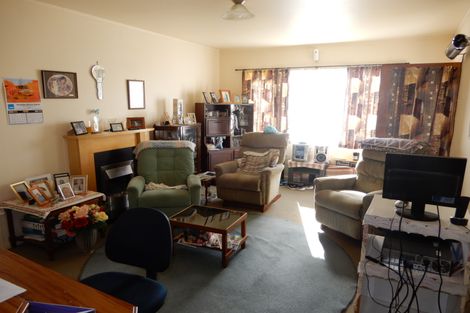 Photo of property in 6 Cambridge Street, Putaruru, 3411