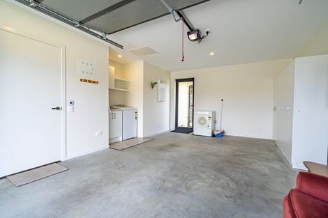 Photo of property in 10 Pop Andrew Drive, Te Anau, 9600