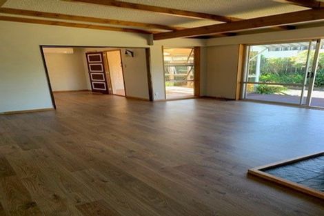 Photo of property in 9 Bermuda Grove, Paraparaumu Beach, Paraparaumu, 5032