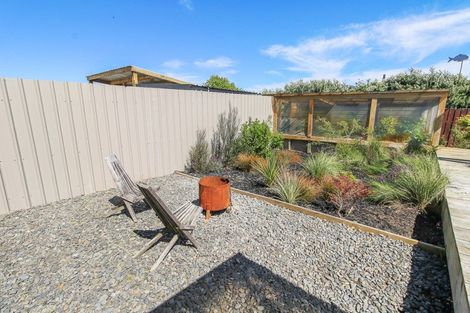 Photo of property in 1927 Parewanui Road, Parewanui, Bulls, 4894