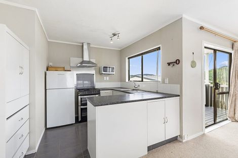 Photo of property in 129 Jamaica Drive, Grenada North, Wellington, 5028