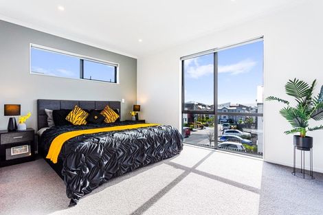 Photo of property in 9 Tarakoi Road, Hobsonville, Auckland, 0616