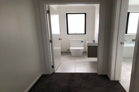 Photo of property in 12 Kaaka Street, Cambridge, 3434