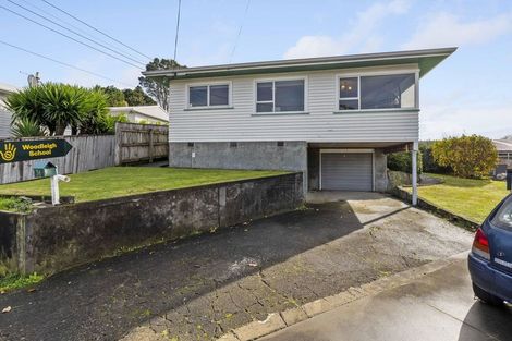 Photo of property in 31 Elizabeth Place, Ferndale, New Plymouth, 4310