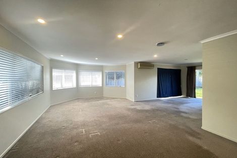 Photo of property in 53 Bass Road, Albany, Auckland, 0632