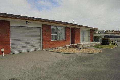 Photo of property in 31 Guinness Crescent, Ilam, Christchurch, 8041