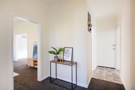 Photo of property in 657 Featherston Street, Roslyn, Palmerston North, 4414